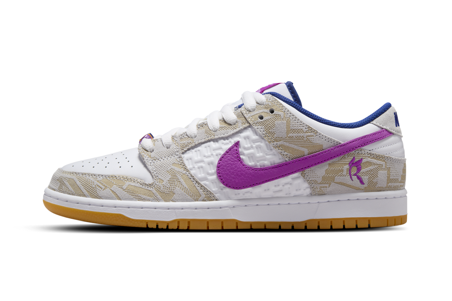 Nike SB Dunk Low 'Rayssa Leal'